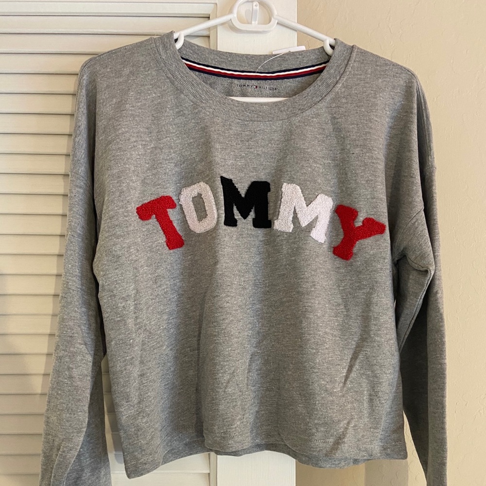 NEW- Tommy Hilfiger Grey Cropped Sweatshirt-MEDIUM